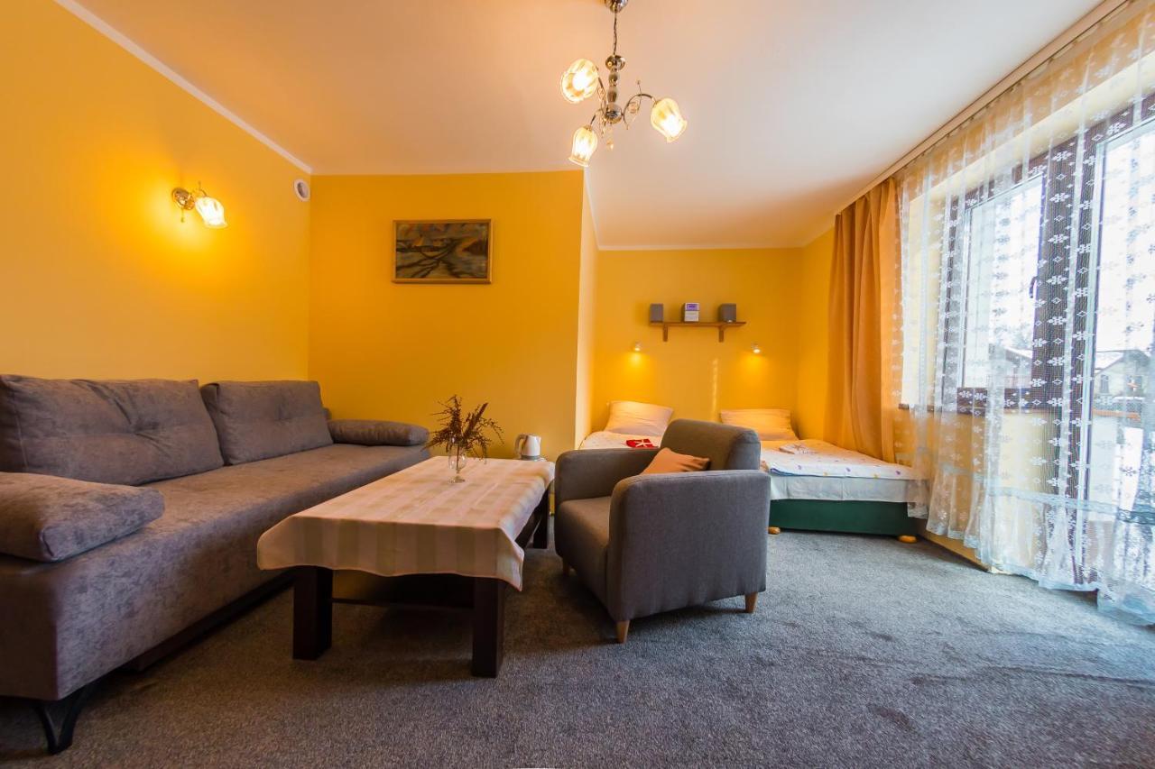 Willa Przy Deptaku Apartment Szczyrk Exterior foto